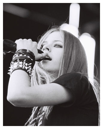avril lavigne (beautifulllllllllllllllllll).jpg